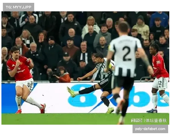 利桑德罗马丁内斯新增伤情 曼联后防核心缺阵考验防线深度